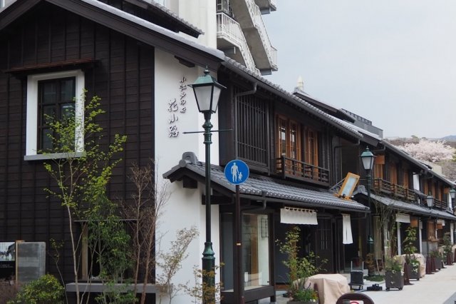 こうふ亀屋座・小江戸甲府花小路